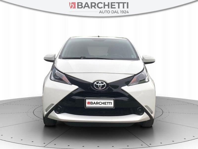 Usata Toyota Aygo X-play 69 CV (50 kW) 2017 Bianco Utilitaria