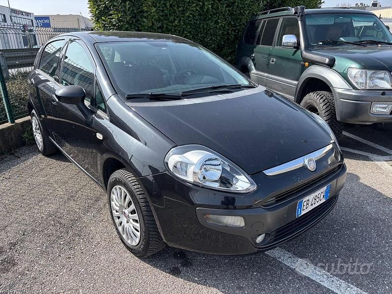 Usata Fiat Punto Evo 77 CV (56 kW) 2010 Nero Utilitaria