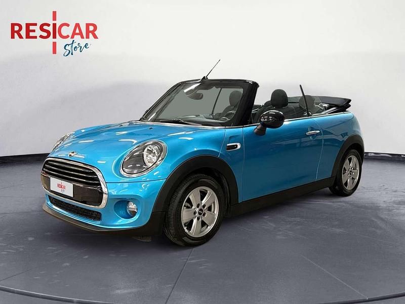 Usata Mini Cooper D Cabriolet 116 CV (85 kW) 2018 Blu metallizzato / tetto nero Cabrio