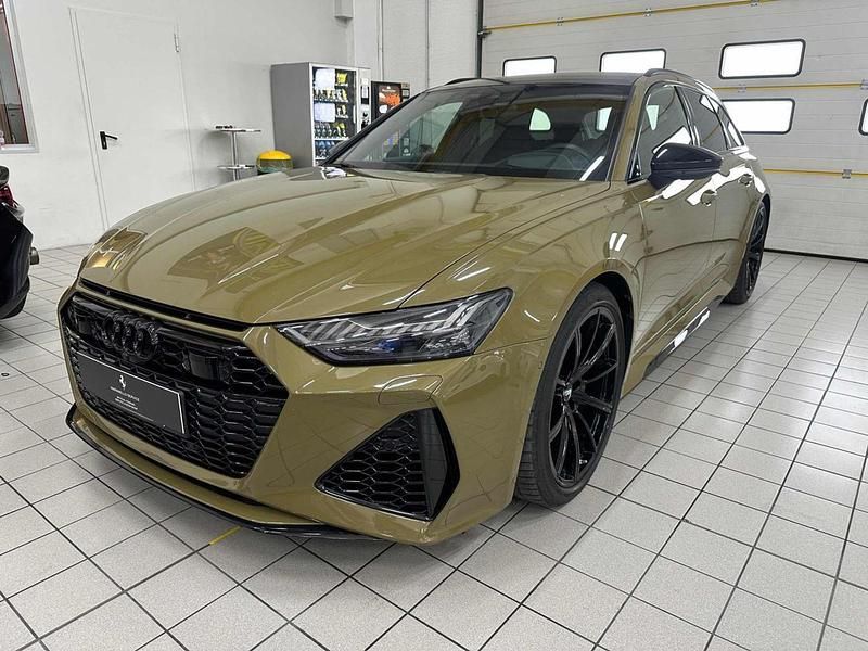 Usata Audi RS6 Sport 600 CV (441 kW) 2019 Verde Station wagon