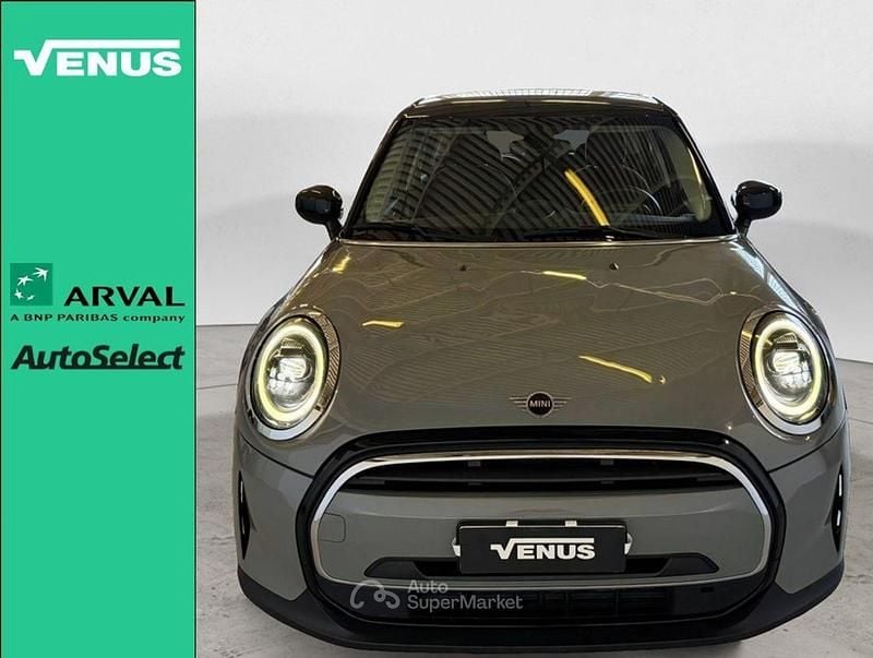 Usata Mini Cooper Essential 136 CV (100 kW) 2023 Grigio Utilitaria