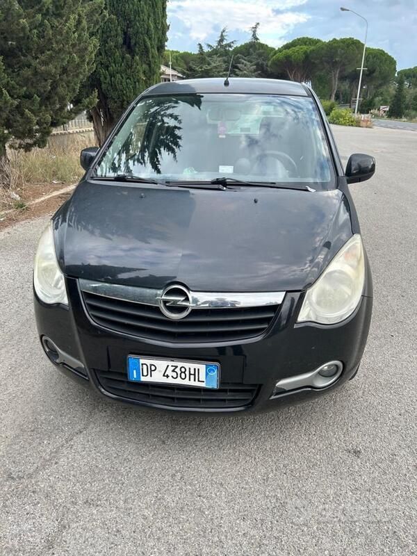 Usata 2008 Opel Agila Due volumi | 2900 € (Buon prezzo) - Immagine 1/4