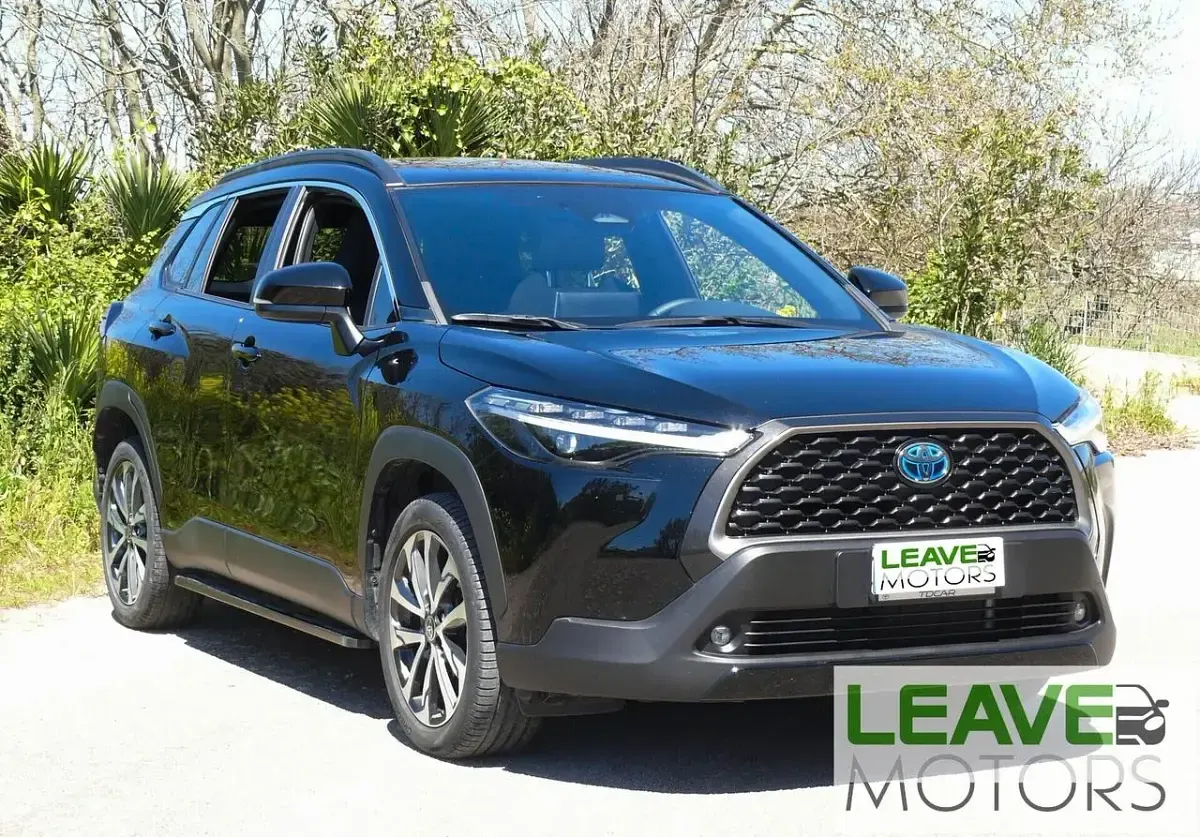 Usata Toyota Corolla Cross 152 CV (111 kW) 2022 Nero SUV