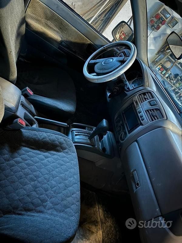 Usata Isuzu D-Max 2005 Nero Utilitaria