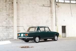 Usata Alfa Romeo 1750 113 CV (83 kW) 1970 Verde Berlina