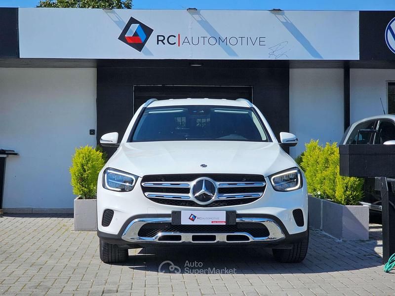 Usata Mercedes GLC450 Executive 163 CV (119 kW) 2022 Bianco SUV