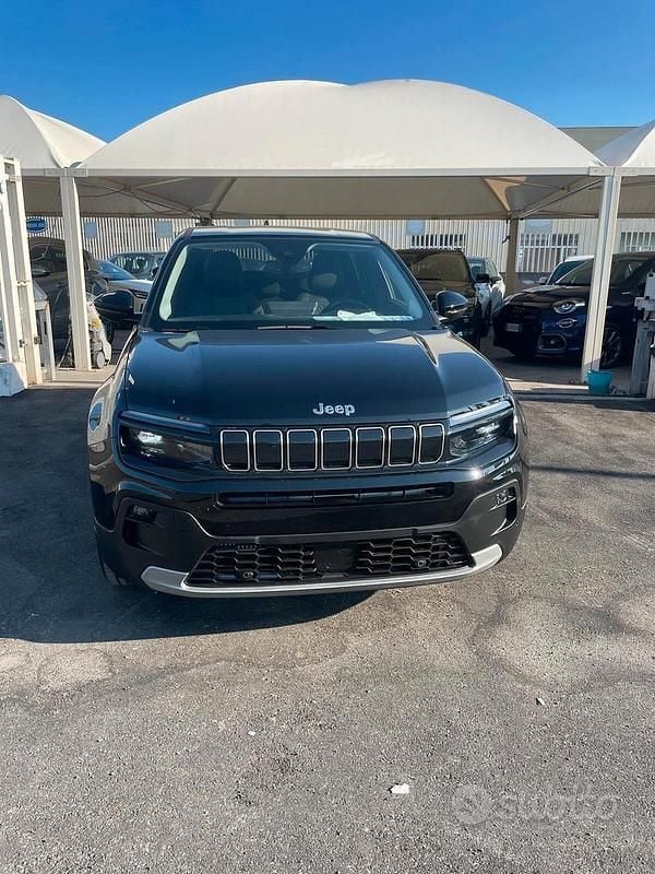 Nuova Jeep Avenger Summit 101 CV (74 kW) 2025 Nero SUV