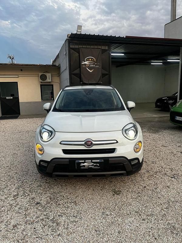 Usata Fiat 500X 120 CV (88 kW) 2016 Bianco SUV
