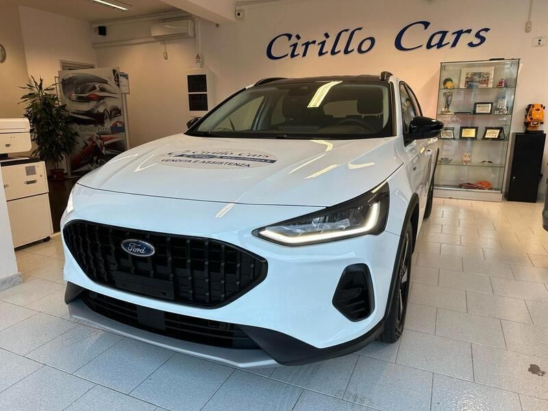 Blu Nuova 2025 Ford Focus Active Tre volumi | 26.900 € (Cara) - Immagine 1/4