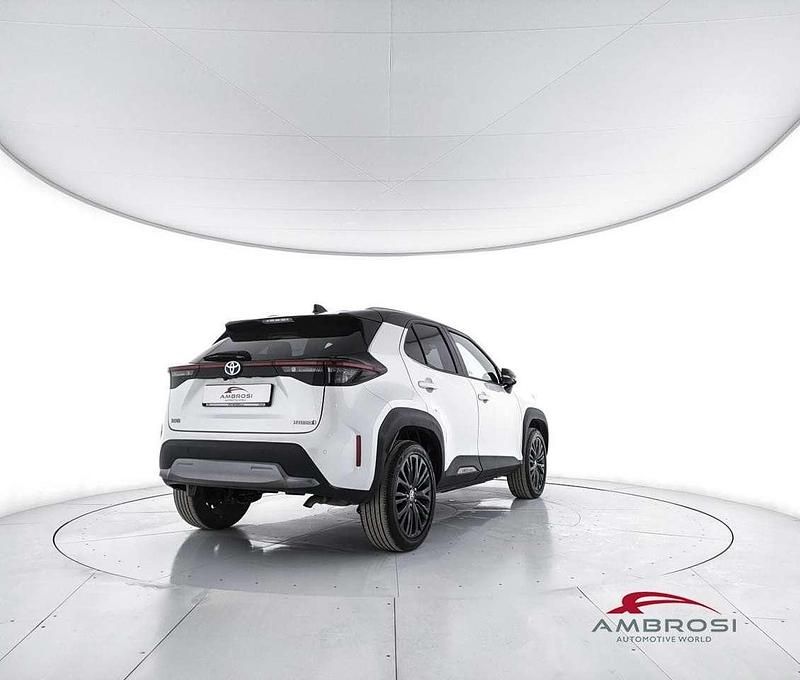 Usata Toyota Yaris Cross 92 CV (67 kW) 2021 Bianco SUV