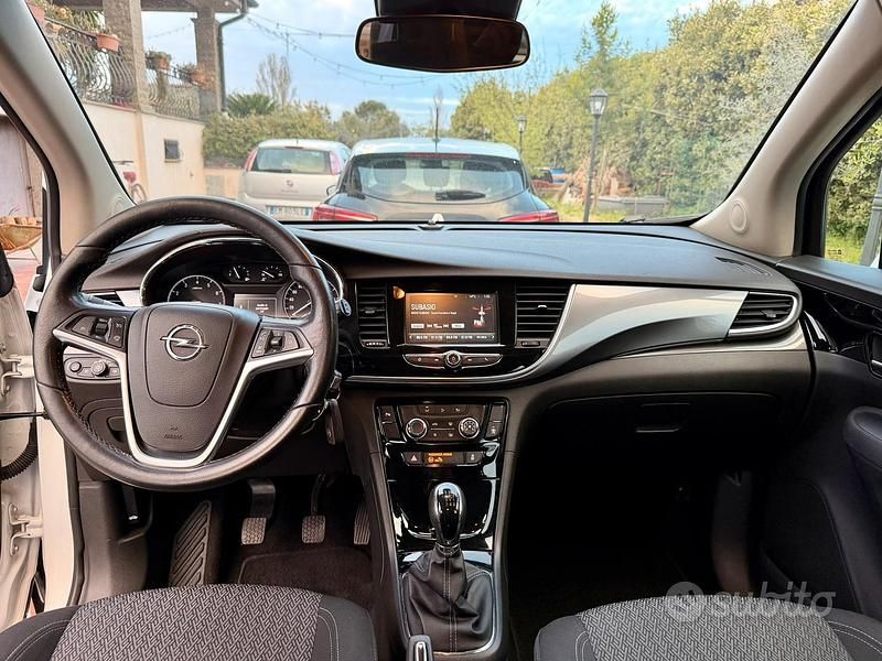 Usata Opel Mokka X 140 CV (102 kW) 2018 Bianco SUV