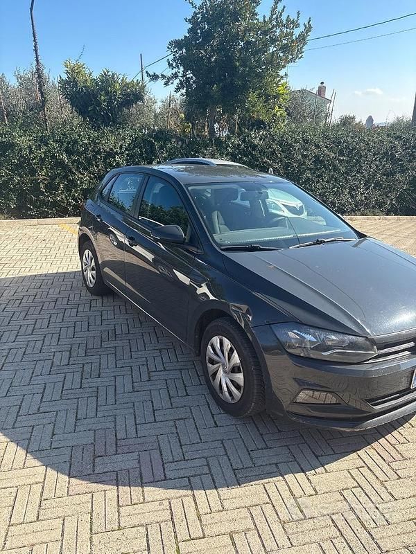 Usata VW Polo 95 CV (69 kW) 2019 Grigio Berlina