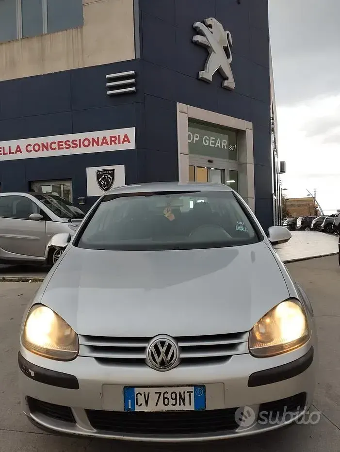 Usata VW Golf IV Comfortline 105 CV (77 kW) 2004 Grigio Berlina