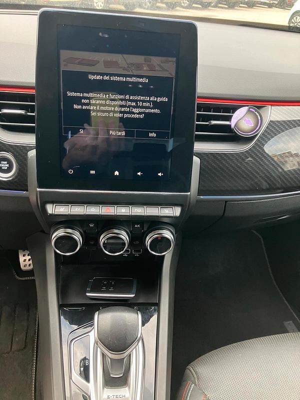 Usata Renault Arkana RS Line 140 CV (102 kW) 2022 Nero SUV