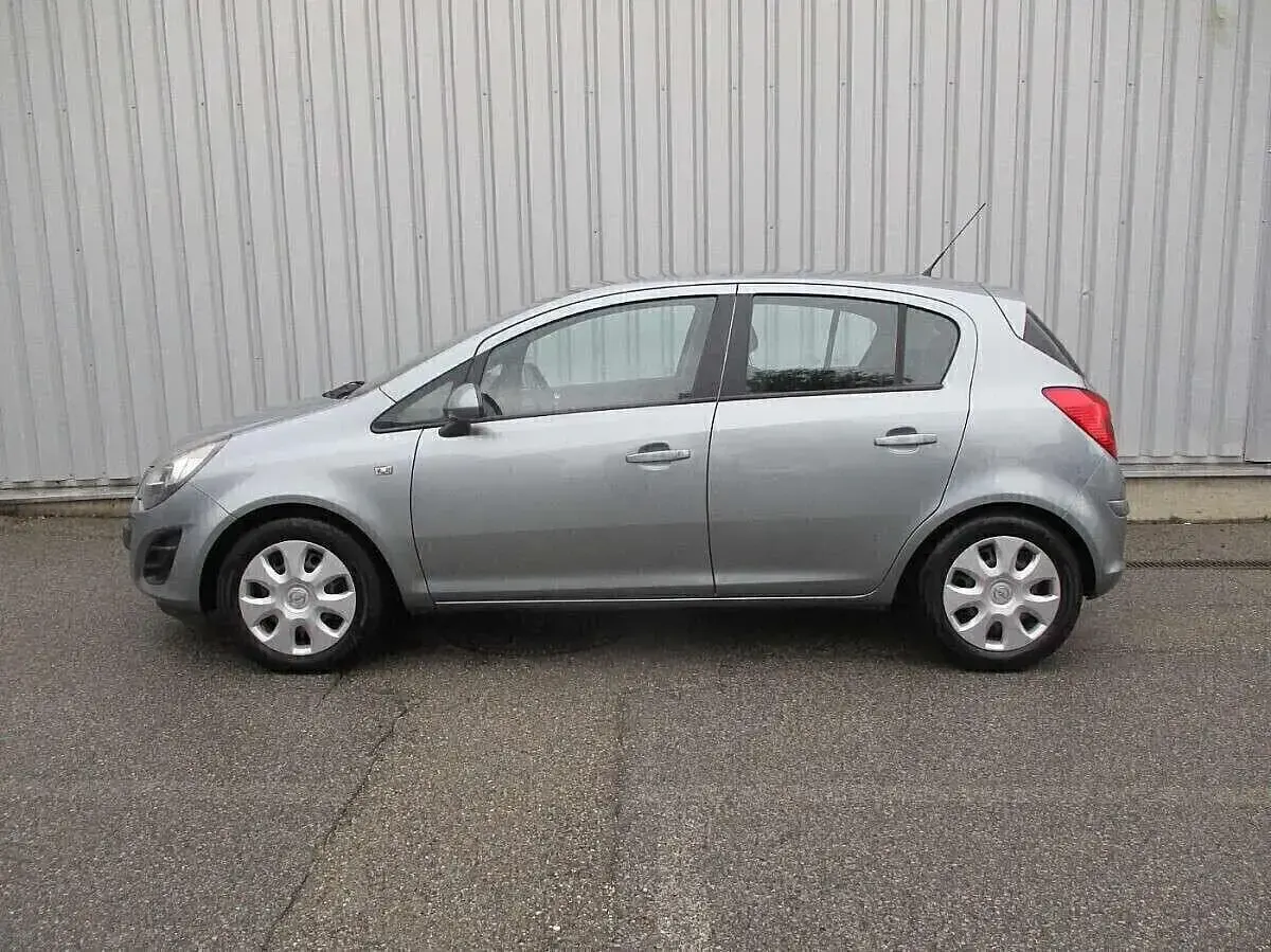 Usata Opel Corsa 90 CV (66 kW) 2015 Grigio Utilitaria