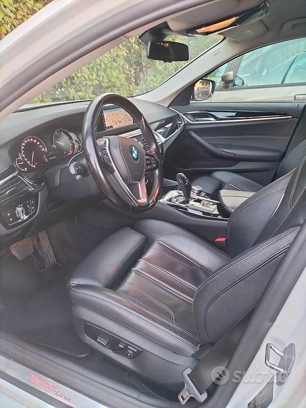 Usata BMW 520 Sport Line 190 CV (139 kW) 2018 Bianco Station wagon