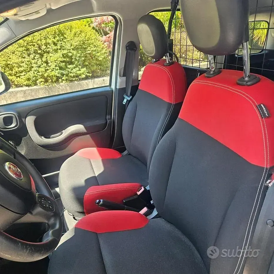 Usata Fiat Panda 4x4 85 CV (62 kW) 2019 Bianco Utilitaria