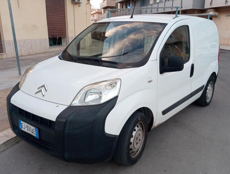 Usata Citroën Nemo 74 CV (54 kW) 2012 Bianco Monovolume
