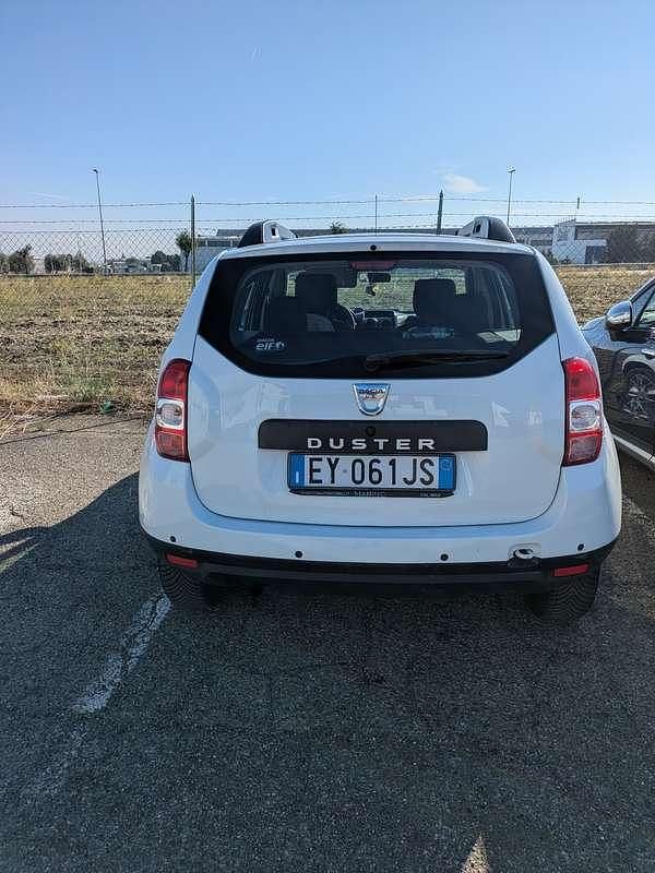 Usata Dacia Duster Lauréate 105 CV (77 kW) 2015 SUV