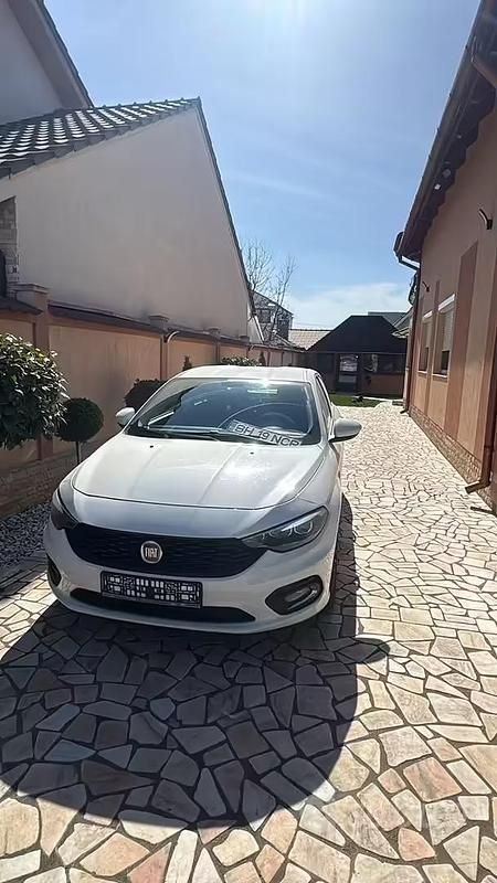 Usata Fiat Tipo 95 CV (69 kW) 2020 Bianco Berlina
