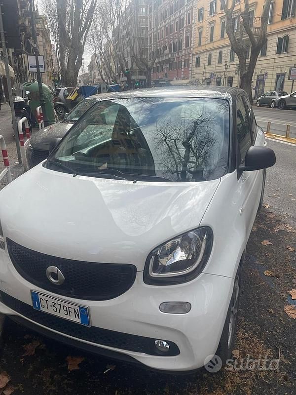 Usata Smart ForFour 2018 Bianco Utilitaria