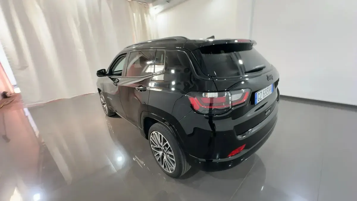 Usata Jeep Compass Summit 130 CV (95 kW) 2025 601solid black SUV