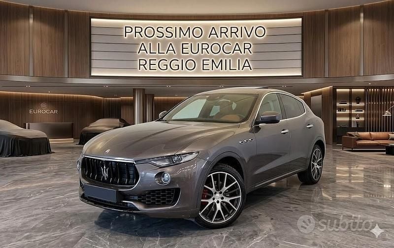 Usata Maserati Levante 275 CV (202 kW) 2016 Grigio SUV