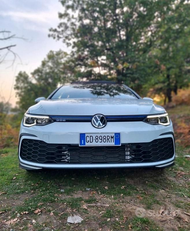Usata VW Golf VIII GTE 245 CV (180 kW) 2021 Berlina