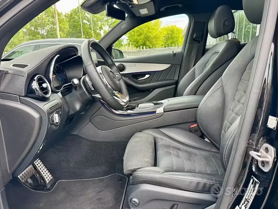 Usata Mercedes GLC220 Premium Plus 194 CV (142 kW) 2022 Nero SUV