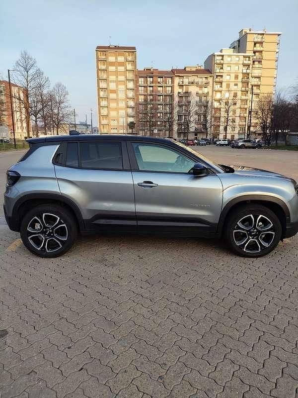 Usata Jeep Avenger Summit 101 CV (74 kW) 2024 SUV
