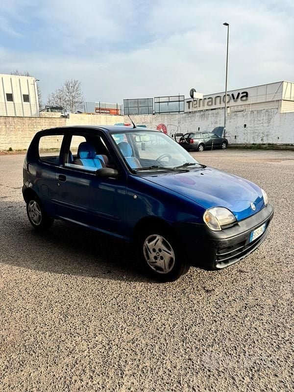 Usata Fiat 600 2001 Blu Utilitaria