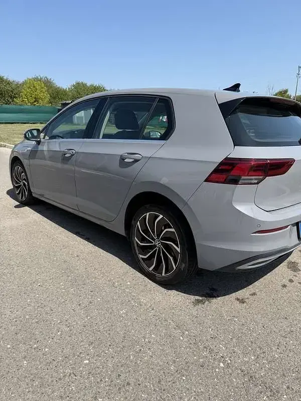 Usata VW Golf VIII Style 150 CV (110 kW) 2022 Berlina