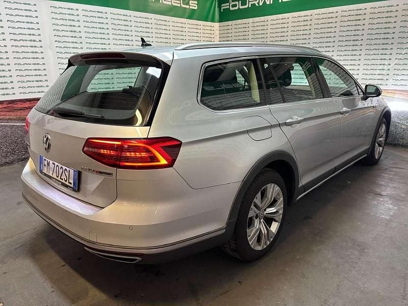 Usata VW Passat Alltrack 150 CV (110 kW) 2017 Argento Station wagon