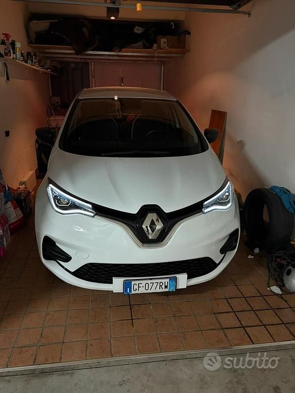 Usata Renault Zoe 80 kW (109 CV) 2021 Bianco Utilitaria