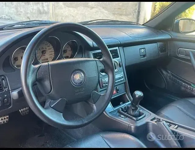 Usata Mercedes SLK200 192 CV (141 kW) 1998 Blu Cabrio