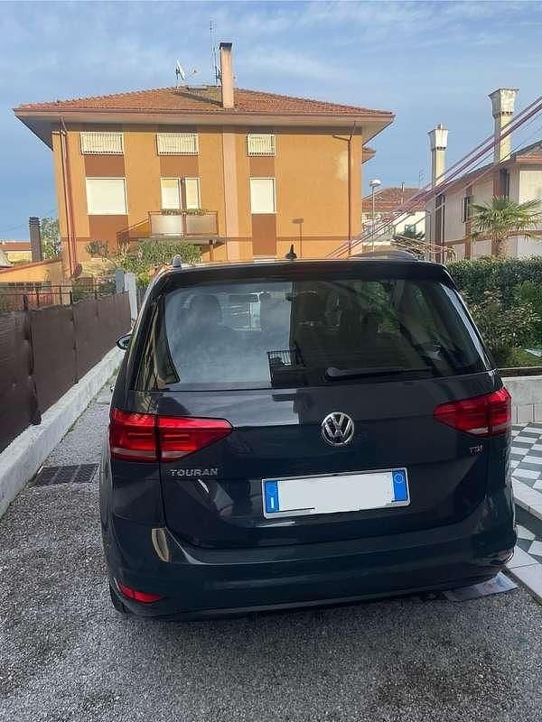Usata VW Touran Executive 116 CV (85 kW) 2017 Monovolume