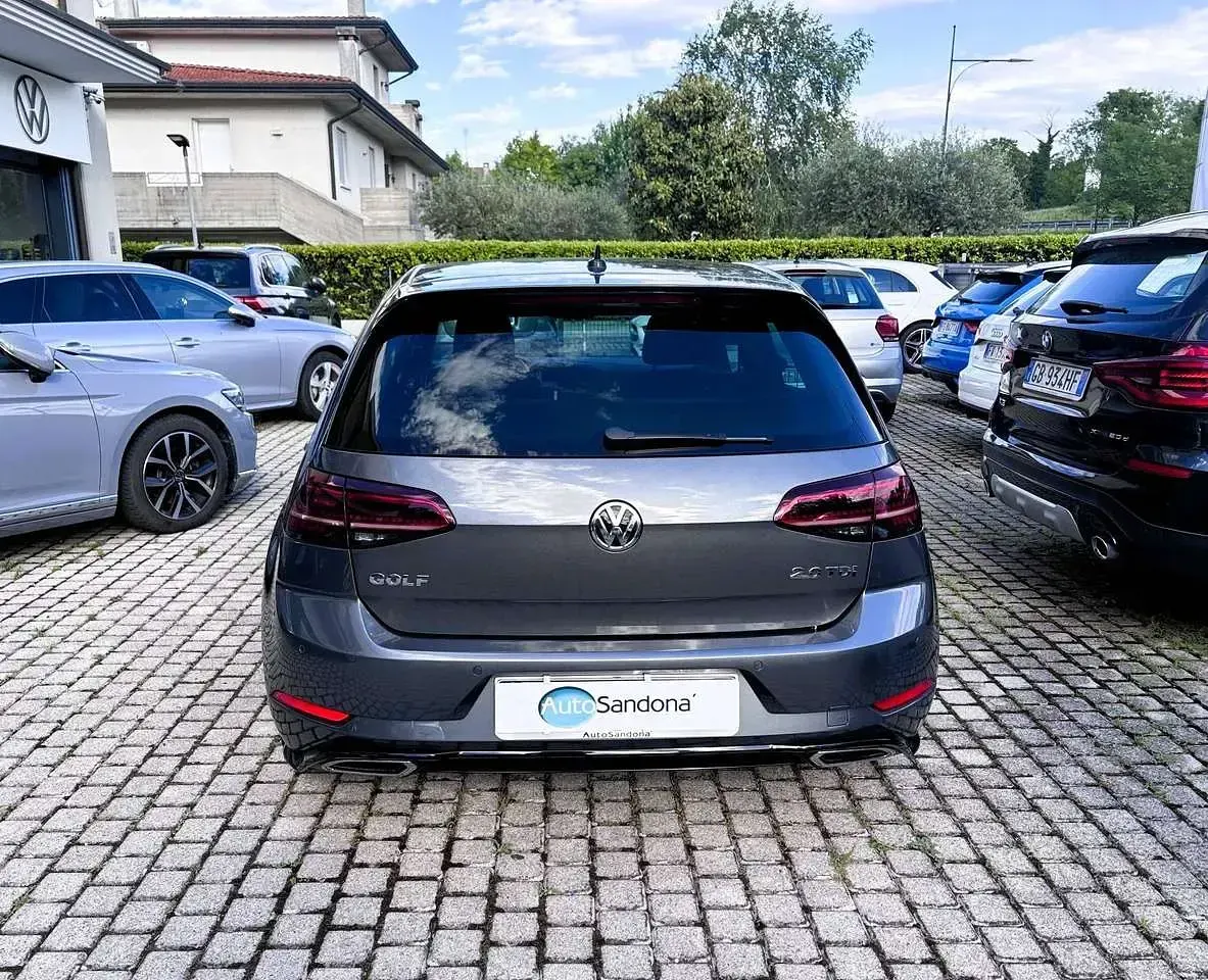 Usata VW Golf VII Sportline 150 CV (110 kW) 2017 Grigio Utilitaria
