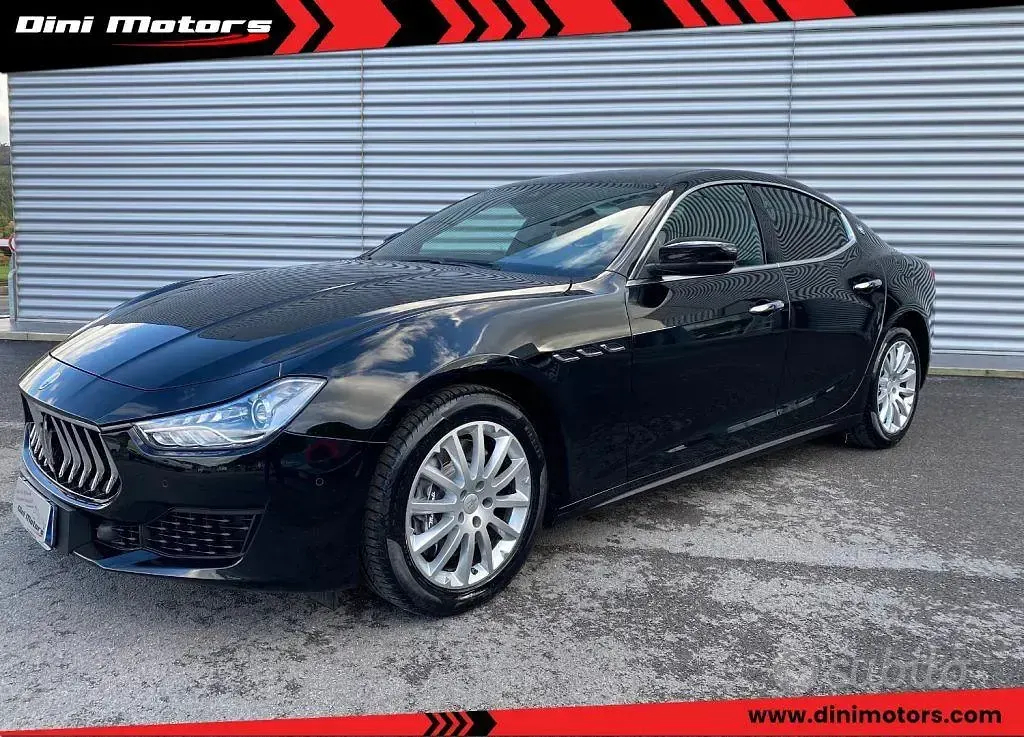 Usata Maserati Ghibli GranLusso 275 CV (202 kW) 2018 Nero Berlina