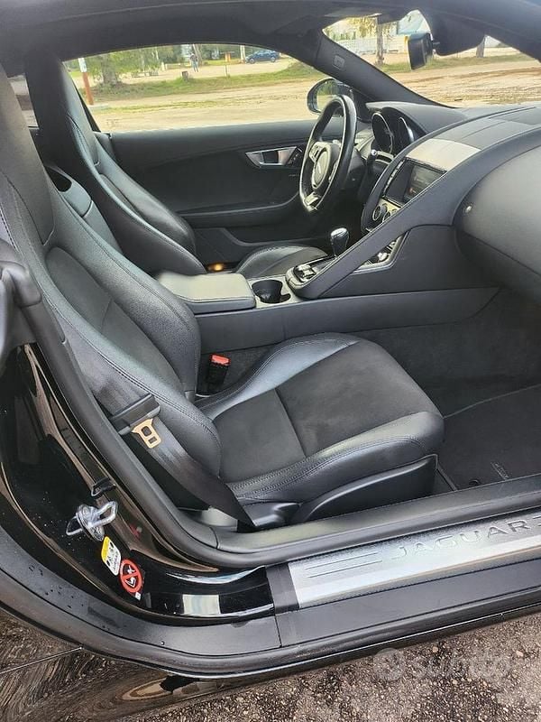 Usata Jaguar F-Type 340 CV (250 kW) 2016