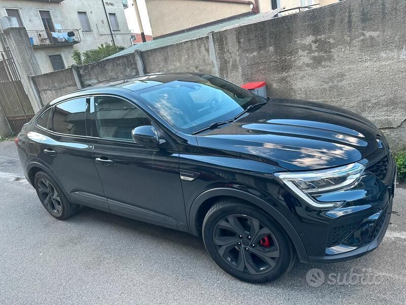 Usata 2022 Renault Arkana RS Line SUV | 21.200 € (Buon prezzo) - Immagine 1/4