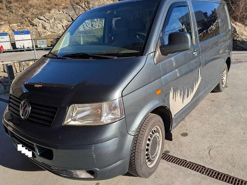 Usata VW T5 105 CV (77 kW) 2006 Blu/azzurro Furgone