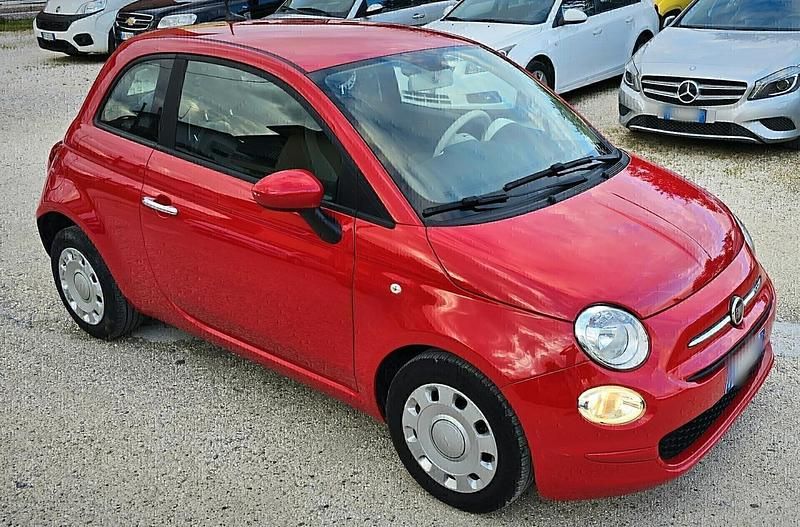 Usata Fiat 500 70 CV (51 kW) 2021 Rosso Berlina