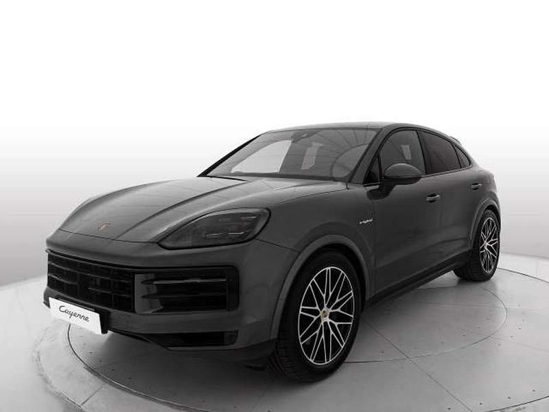 Grigio quarzite metallizzato Usata 2024 Porsche Cayenne SUV | 112.900 € (Buon prezzo) - Immagine 1/4