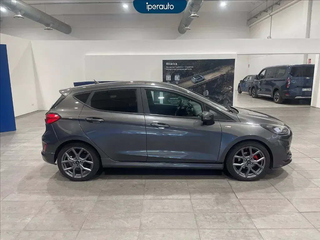 Usata Ford Fiesta ST-Line 91 kW (125 CV) 2024 Grigio Utilitaria
