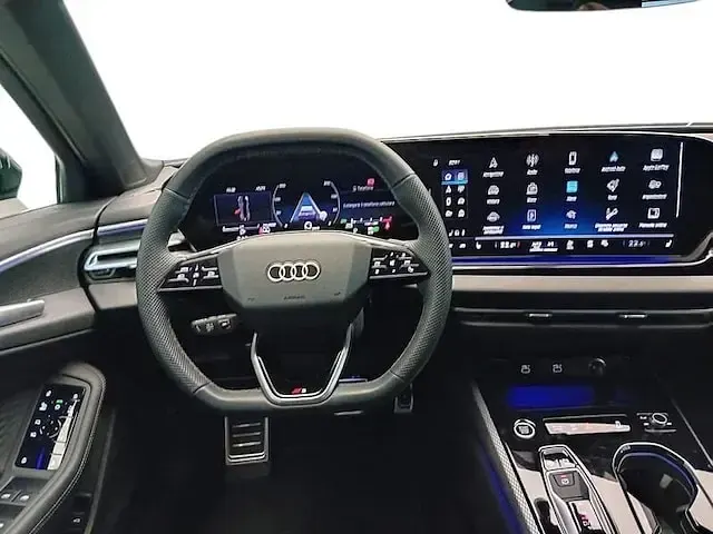 Usata Audi A5 S-Line 150 CV (110 kW) 2025 Grigio daytona perla Station wagon