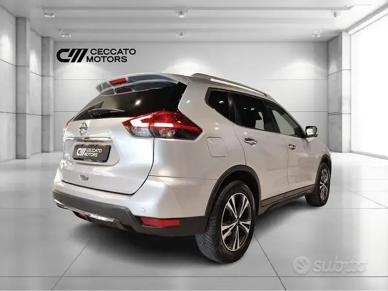 Usata Nissan X-Trail N-Connecta 131 CV (96 kW) 2018 Argento SUV