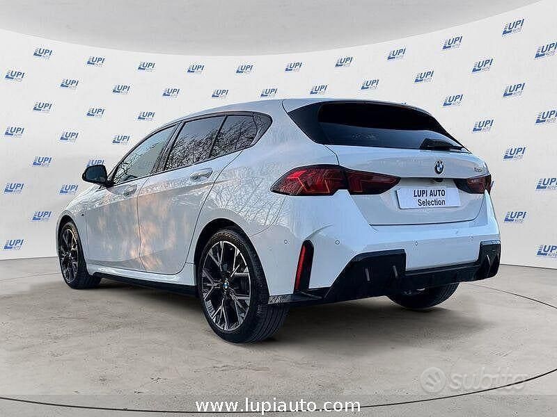 Usata BMW 120 M Sport 163 CV (119 kW) 2025 Bianco Utilitaria