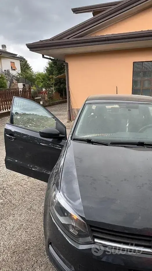 Usata VW Polo 75 CV (55 kW) 2015 Utilitaria