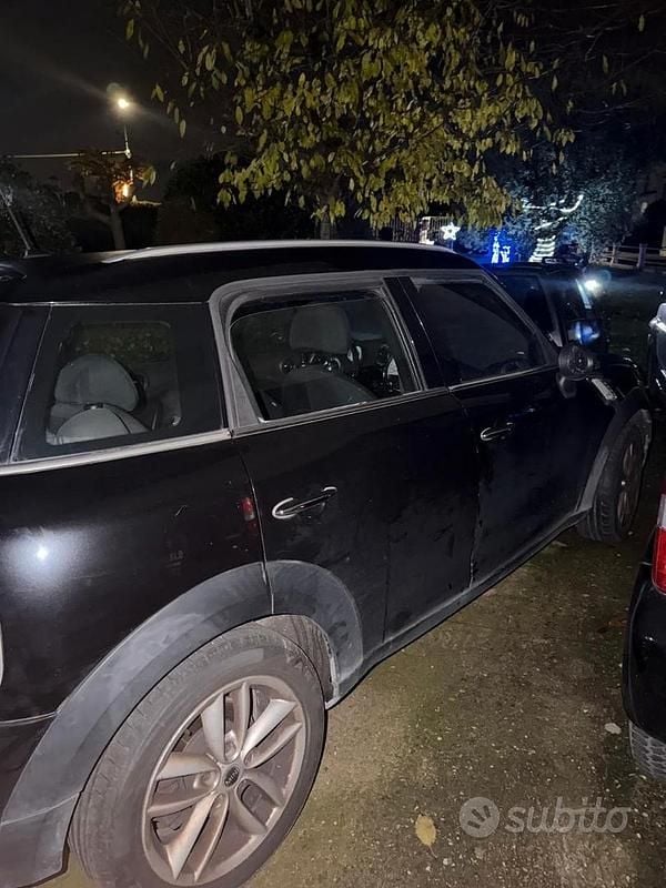 Usata Mini Countryman 2010 Nero SUV