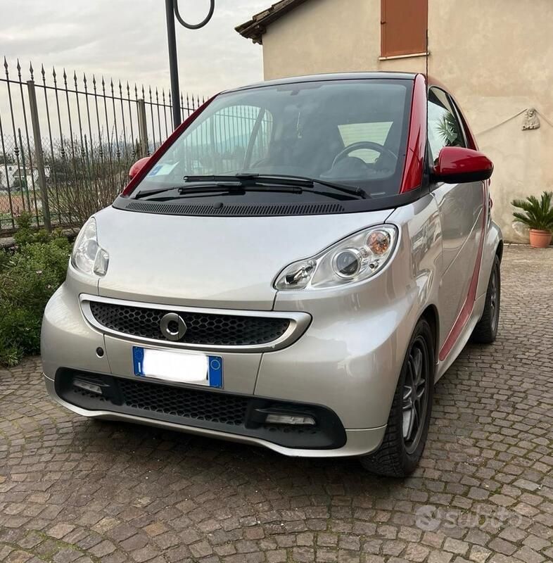 Usata Smart ForTwo Coupé 71 CV (52 kW) 2014 Utilitaria